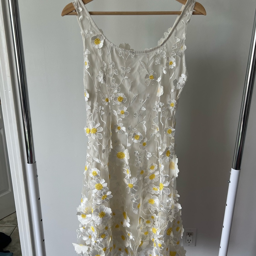 Floral Embroidered White and Yellow Dress - Picture 3 of 4